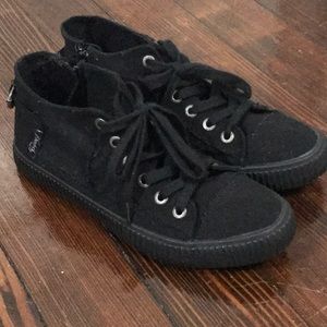 Blowfish black shoes